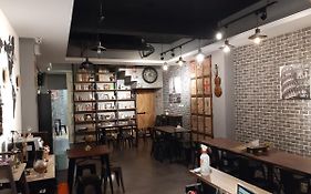 Quiet Hostel - Minquan Inn